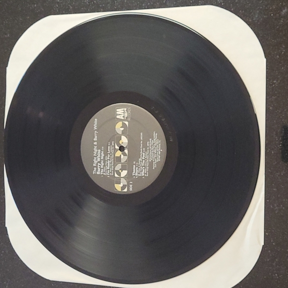 1987 BARRY WHITE Album - Picture 5 of 7